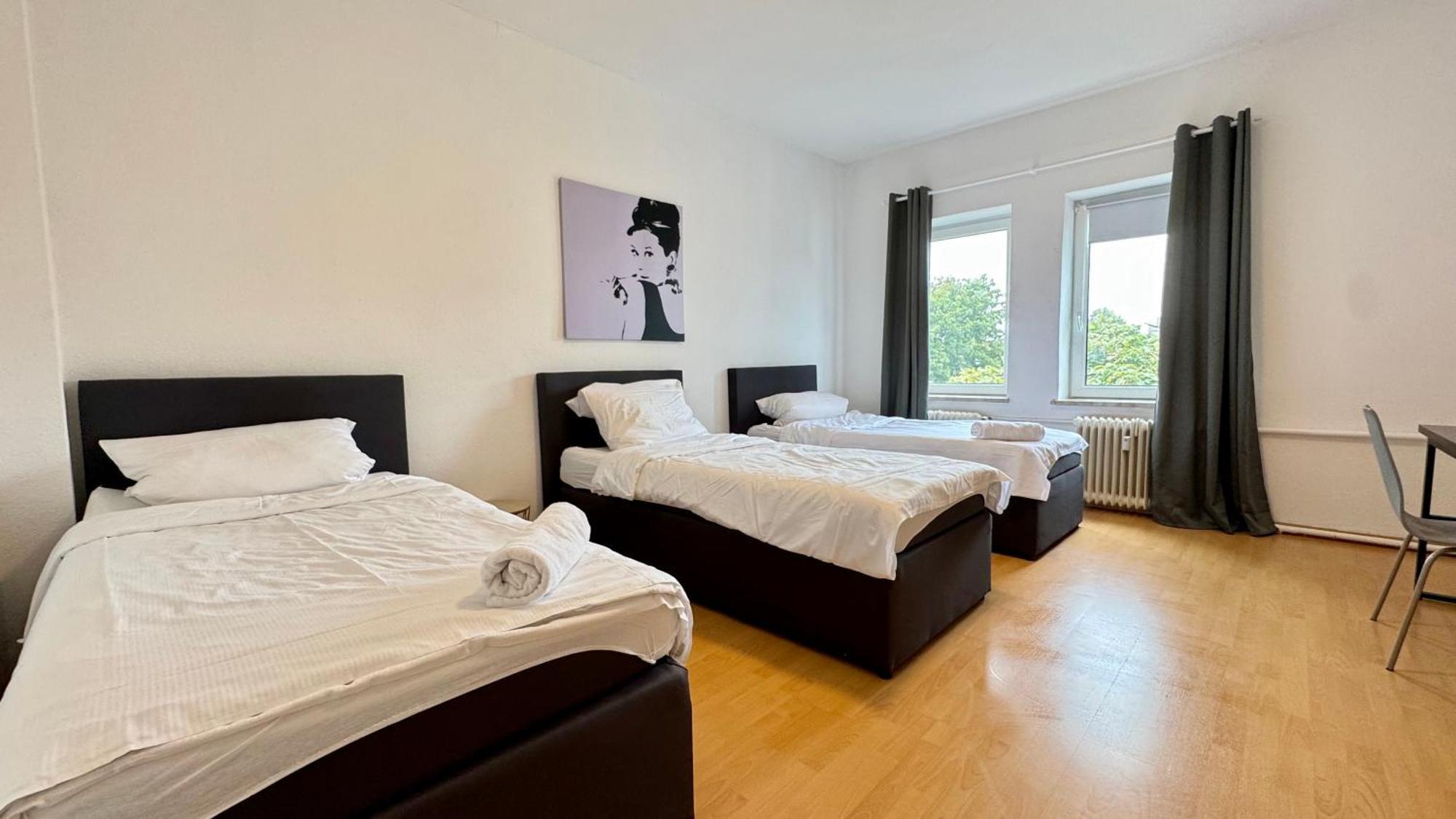 Apartments Im Herzen Von Neumuenster Innenstadt & Hbf Fusslaeufig, Mit Privatparkplatz מראה חיצוני תמונה