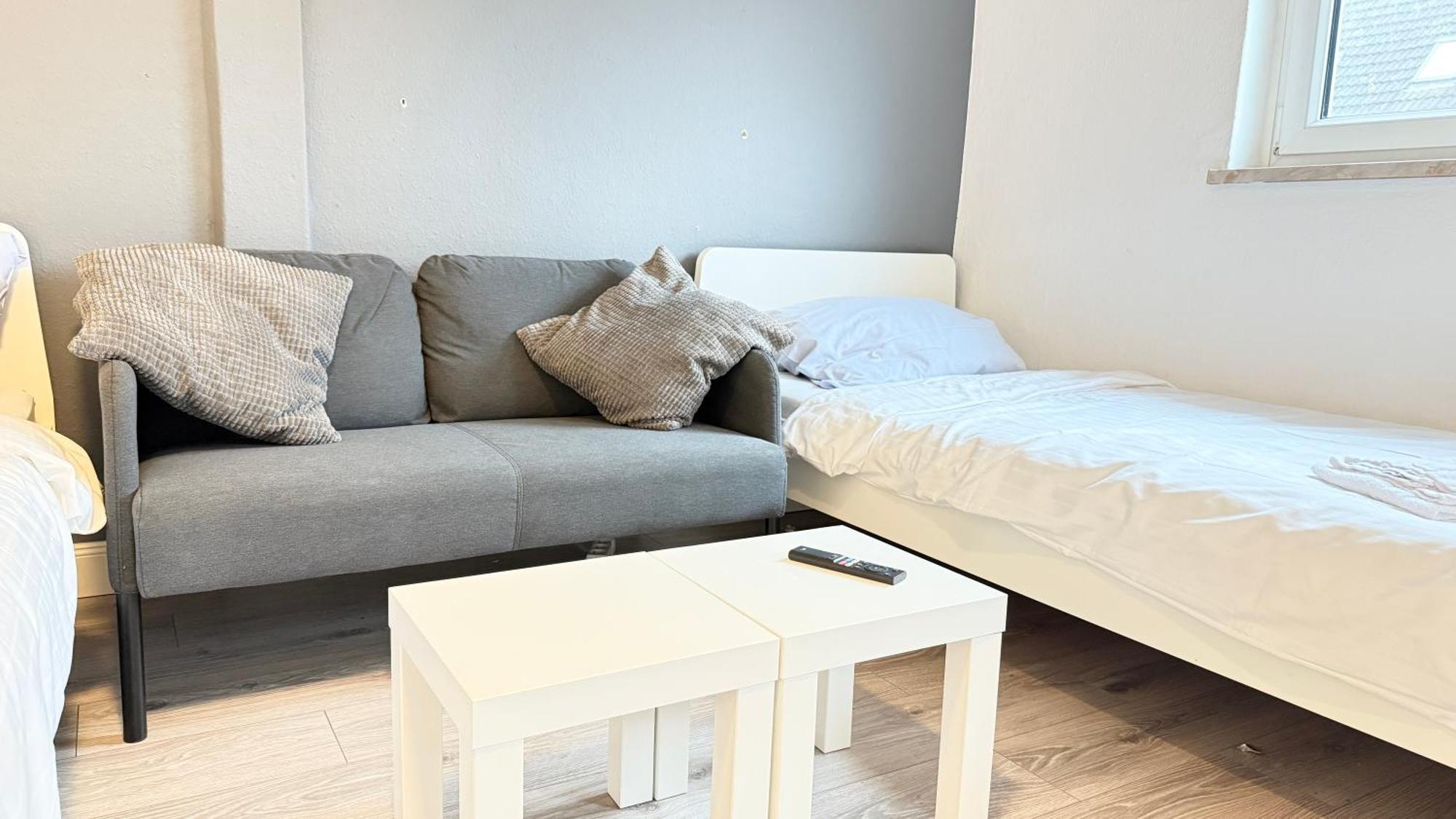 Apartments Im Herzen Von Neumuenster Innenstadt & Hbf Fusslaeufig, Mit Privatparkplatz מראה חיצוני תמונה