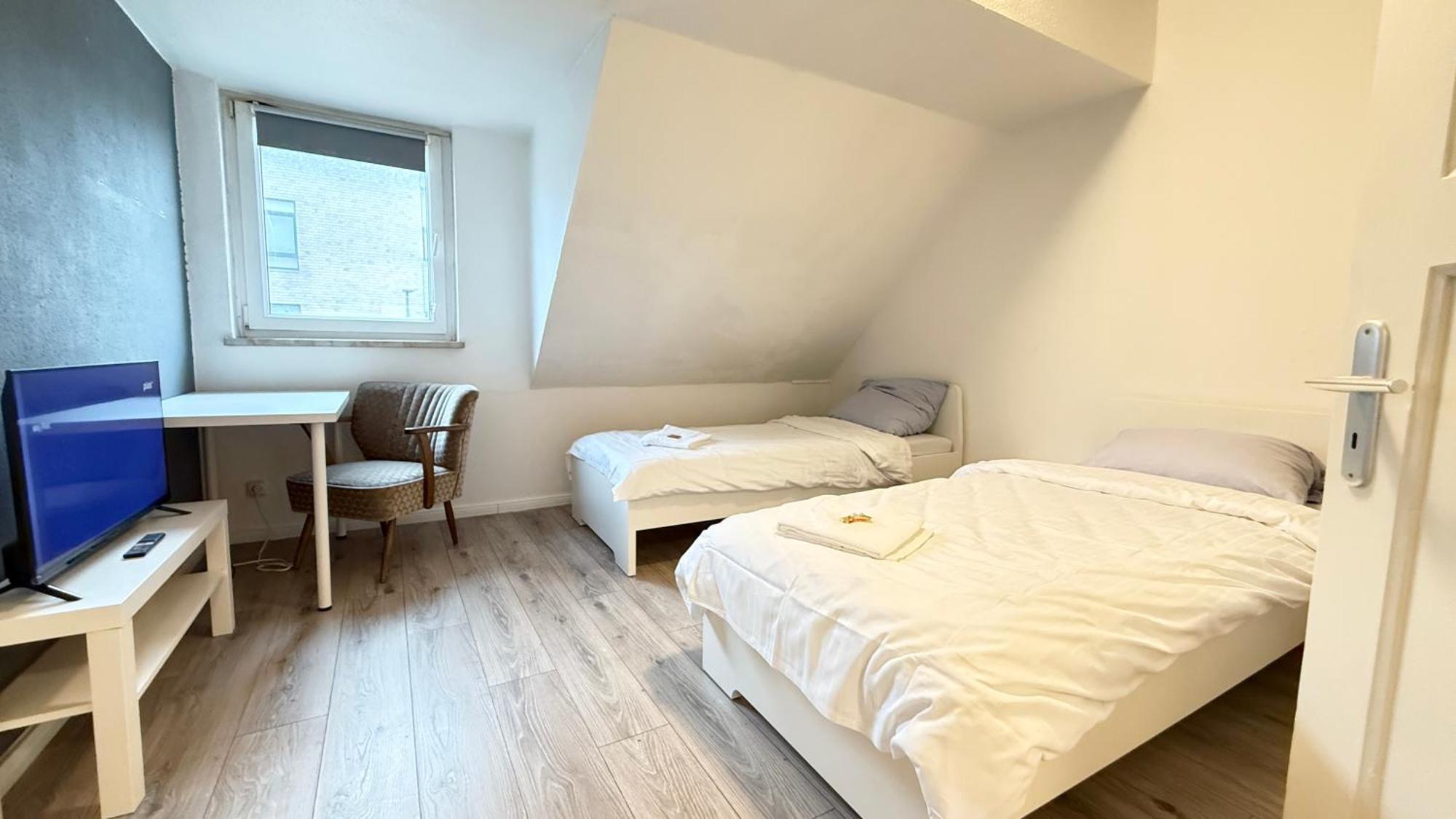 Apartments Im Herzen Von Neumuenster Innenstadt & Hbf Fusslaeufig, Mit Privatparkplatz מראה חיצוני תמונה