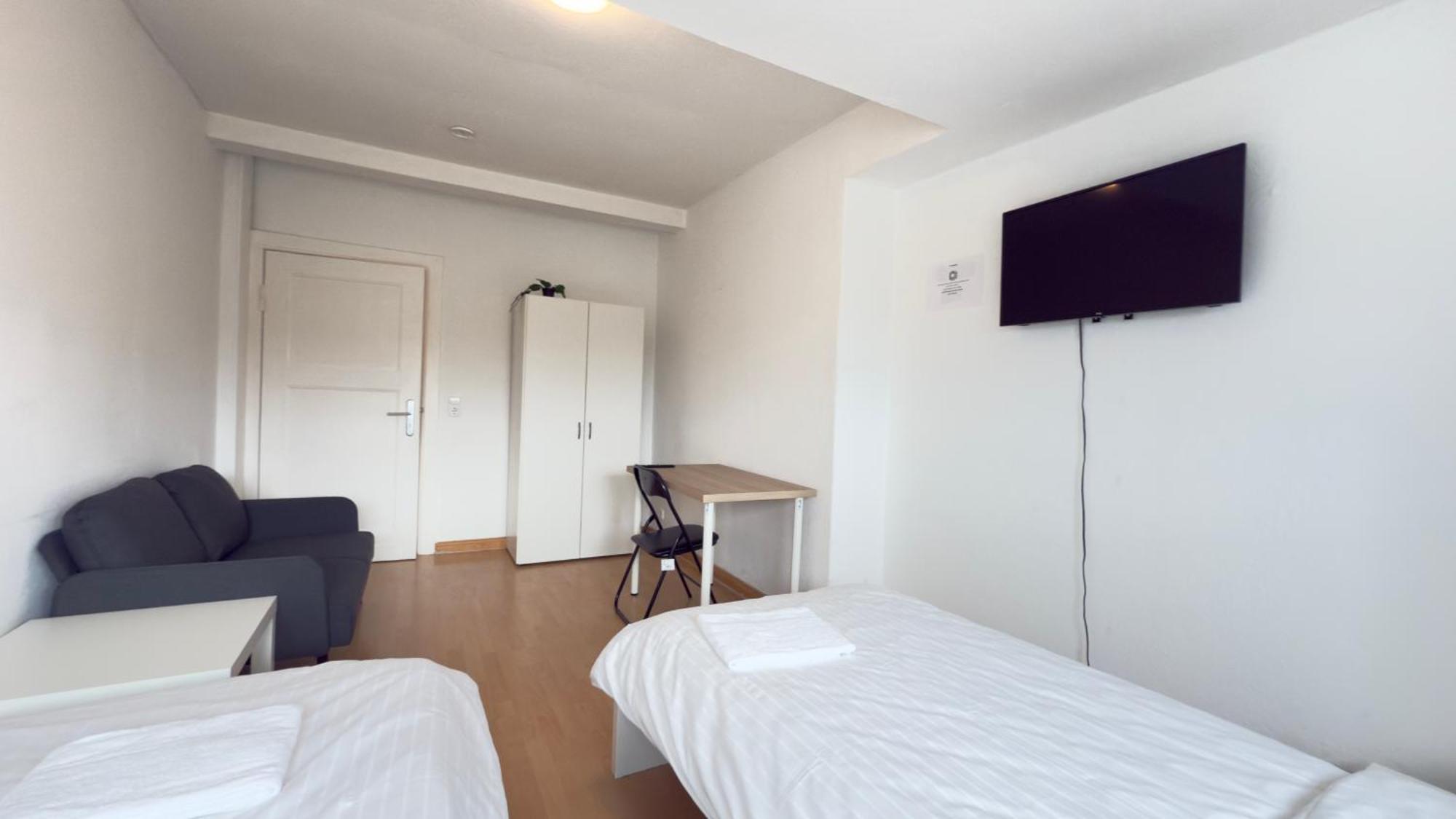Apartments Im Herzen Von Neumuenster Innenstadt & Hbf Fusslaeufig, Mit Privatparkplatz מראה חיצוני תמונה
