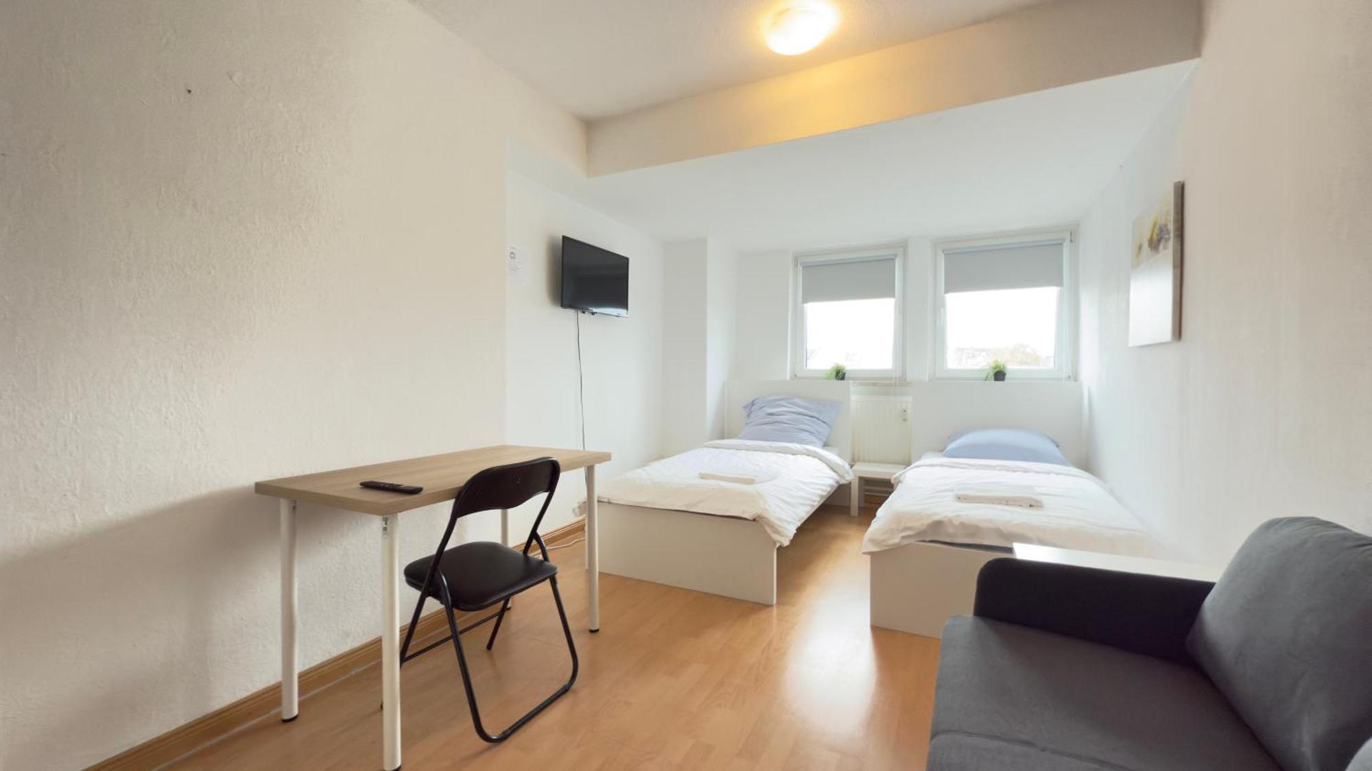Apartments Im Herzen Von Neumuenster Innenstadt & Hbf Fusslaeufig, Mit Privatparkplatz מראה חיצוני תמונה