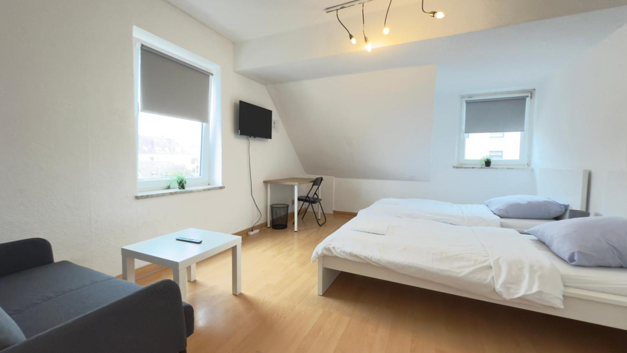 Apartments Im Herzen Von Neumuenster Innenstadt & Hbf Fusslaeufig, Mit Privatparkplatz מראה חיצוני תמונה